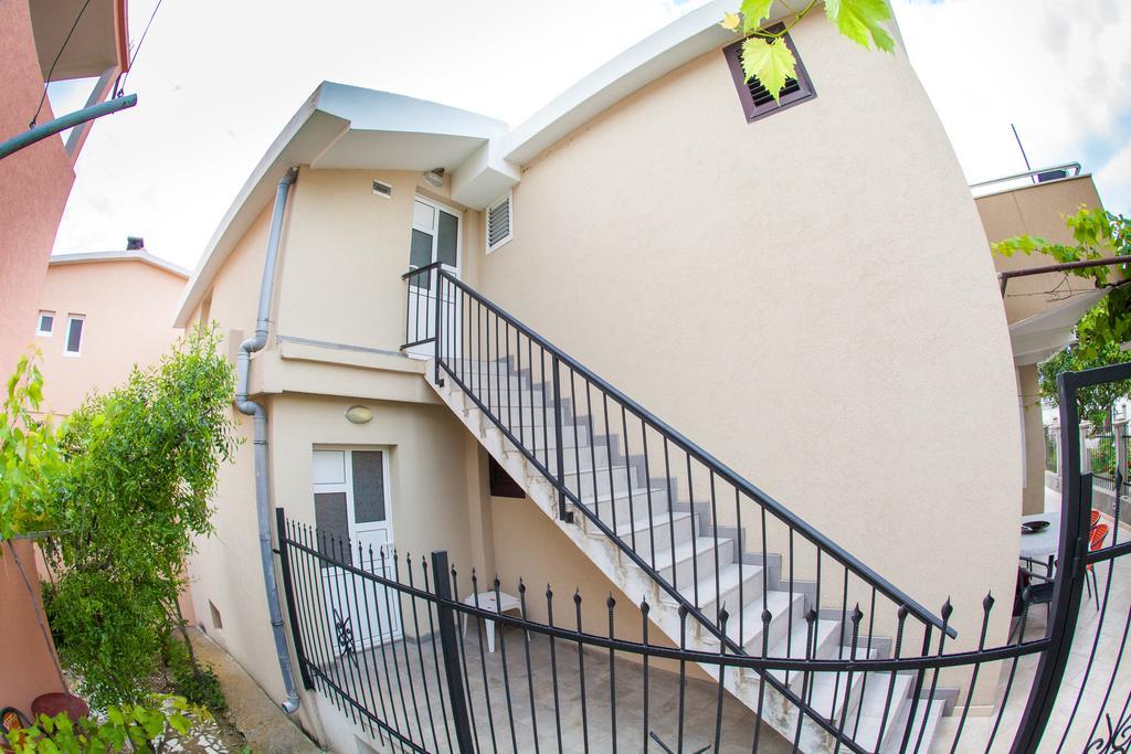 Apartments Vila Masha Petrovac Exterior photo