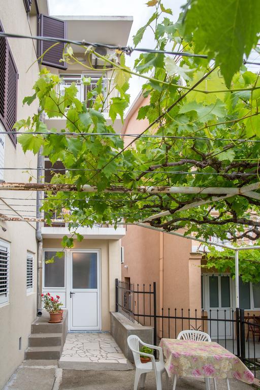 Apartments Vila Masha Petrovac Exterior photo